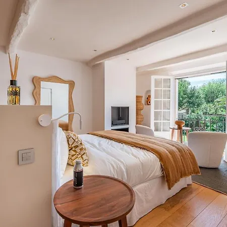 Villa Taman 3 Chambres, Proche Plage&centre-ville